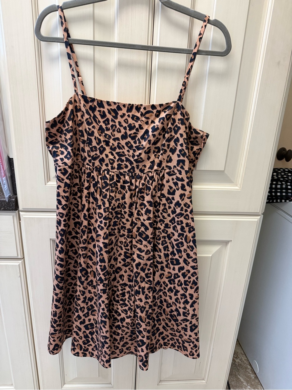 Hutch Romper size medium - Picture 2 of 6